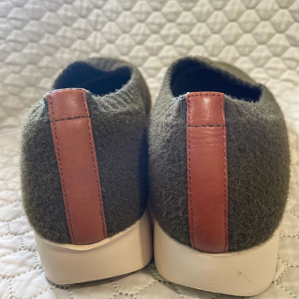 Louise et Cie Dark Green Platform Sneakers